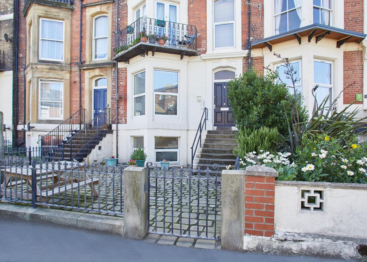 Host & Stay - The Loft Whitby Extérieur photo